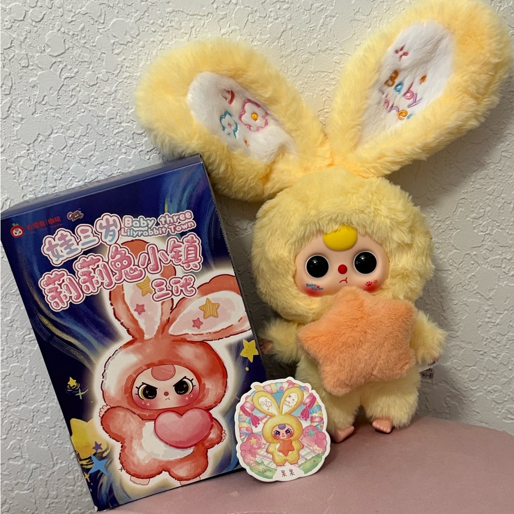 Baby Three Lily Rabbit Town